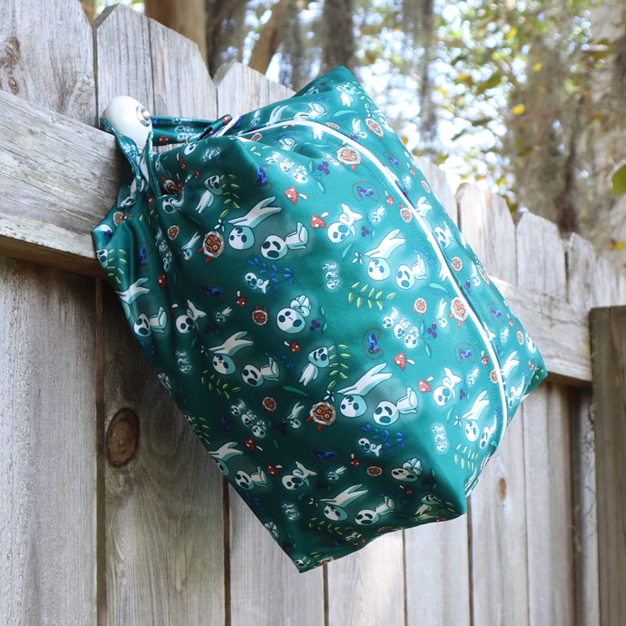 TREE SPIRITS TRAVEL POUCH