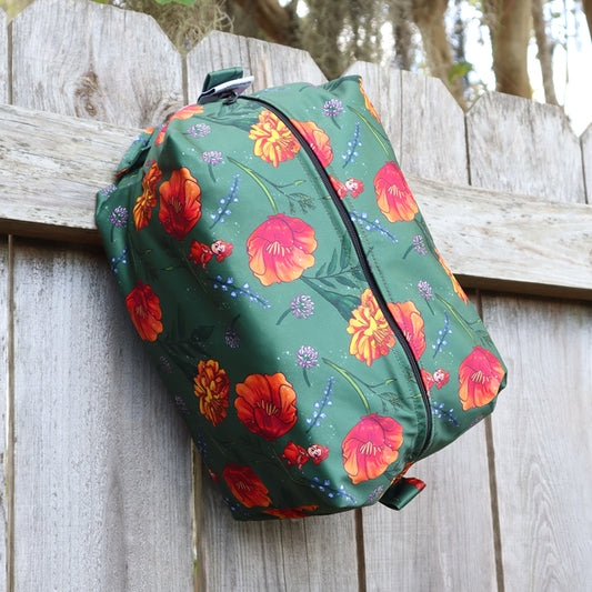BORROWER IN BLOOM TRAVEL POUCH